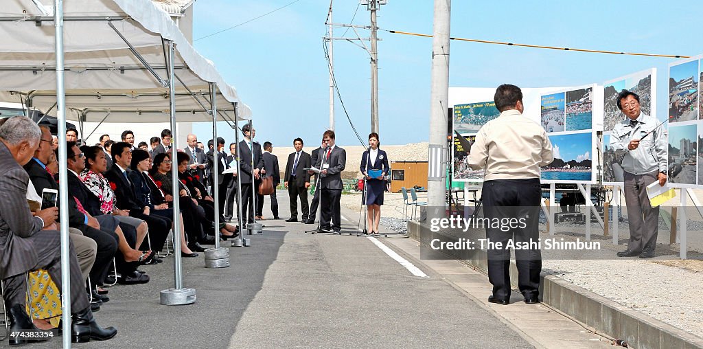 Pacific Islands Leaders Meeting Begins In Fukushima