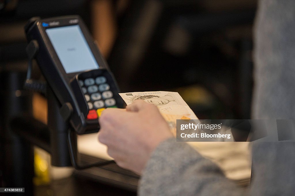 Customers Pay With Contactless Cards