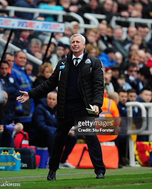 Newcastle manager Alan Pardew reacts during the Barclays Premier League match between Newcastle United and Aston Villa at St James' Park on February...
