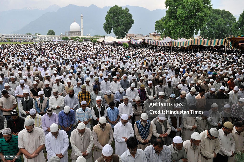 Friday Prayers At Hazratbal Shrine Following Mehraj-u-Alam