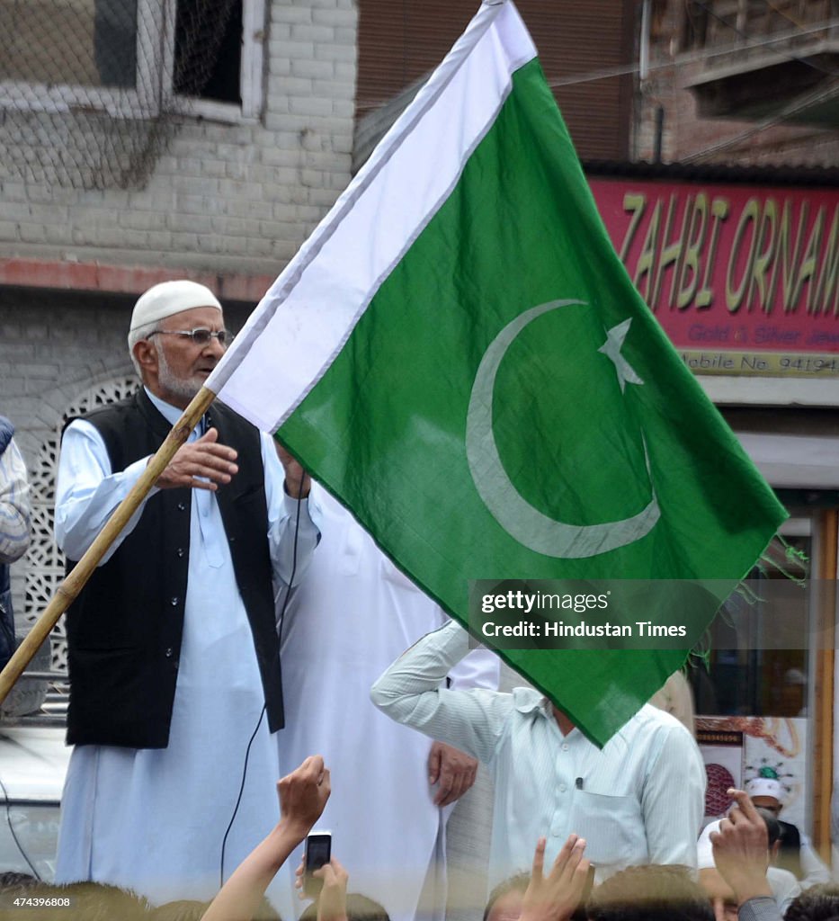 Protests In Srinagar After Friday Prayers