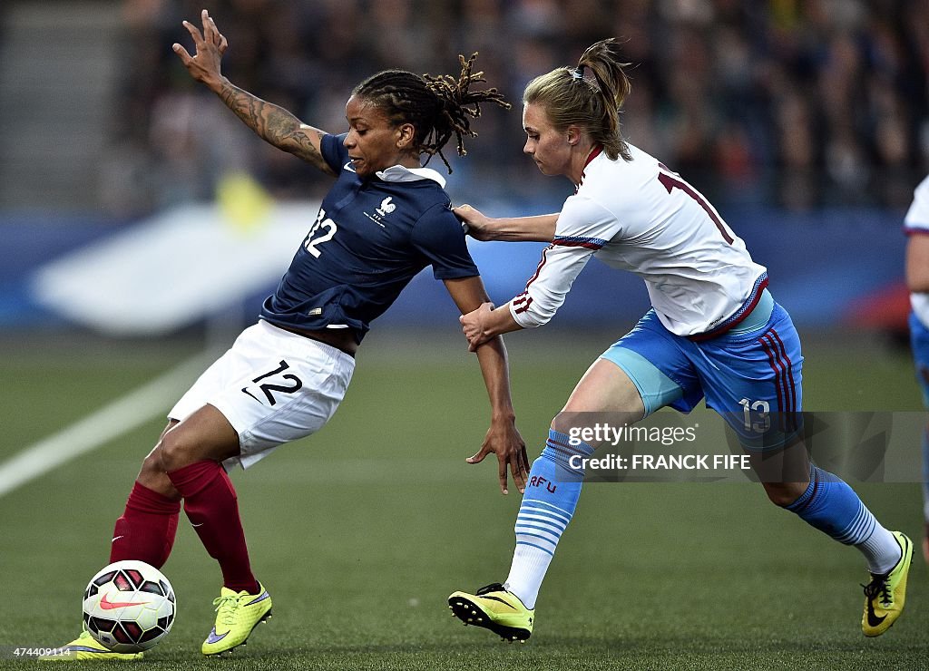 FBL-FRA-RUS-WOMEN-WC-2015-FRIENDLY