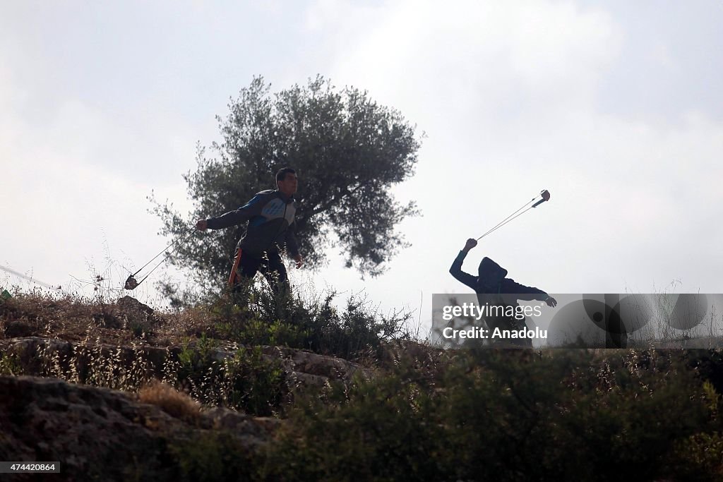 Israeli Police intervene Palestinians' demonstration in Ramallah