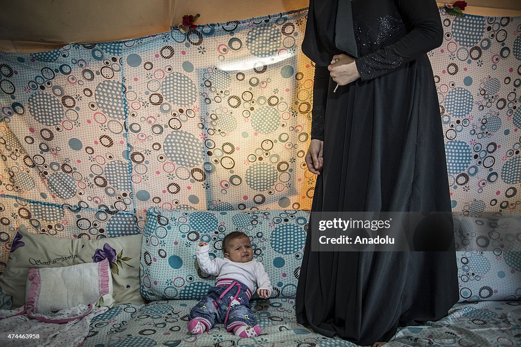 Syrian child refugees living in Turkey's Hatay city