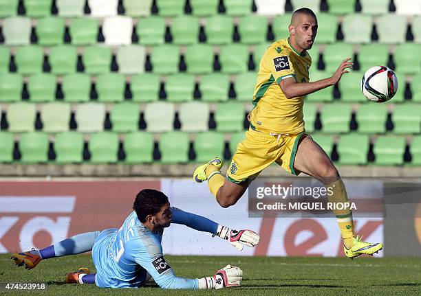 Ederson Rio Ave 168 Ederson Santana Stock Photos, High-Res Pictures, and Images - Getty ...