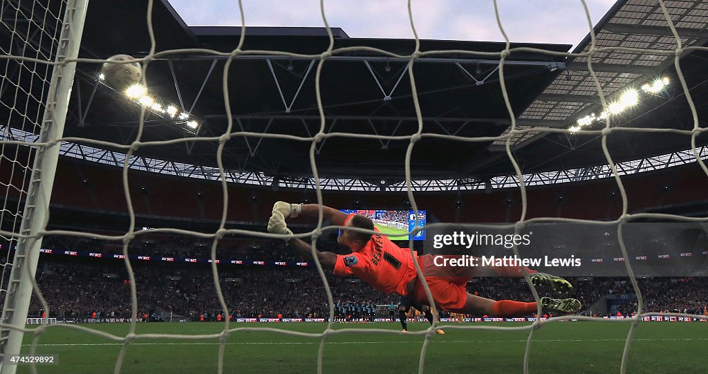 Southend United v Wycombe Wanderers - Sky Bet League Two Playoff Final