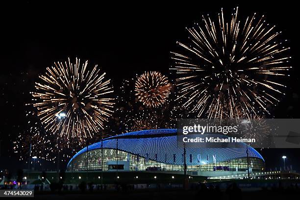 Fireworks explode over the Bolshoy Ice Dome on the Olympic Park during the 2014 Sochi Winter Olympics Closing Ceremony on February 23, 2014 in Sochi,...