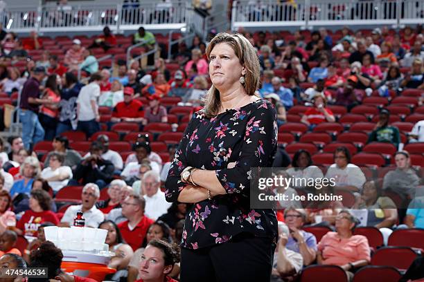 Connecticut Sun head coach, Anne Donovan watches on during a preseason game against the Indiana Fever on May 23, 2015 at KFC YUM! Center in...