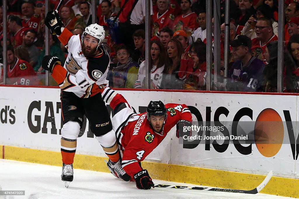 Anaheim Ducks v Chicago Blackhawks - Game Four