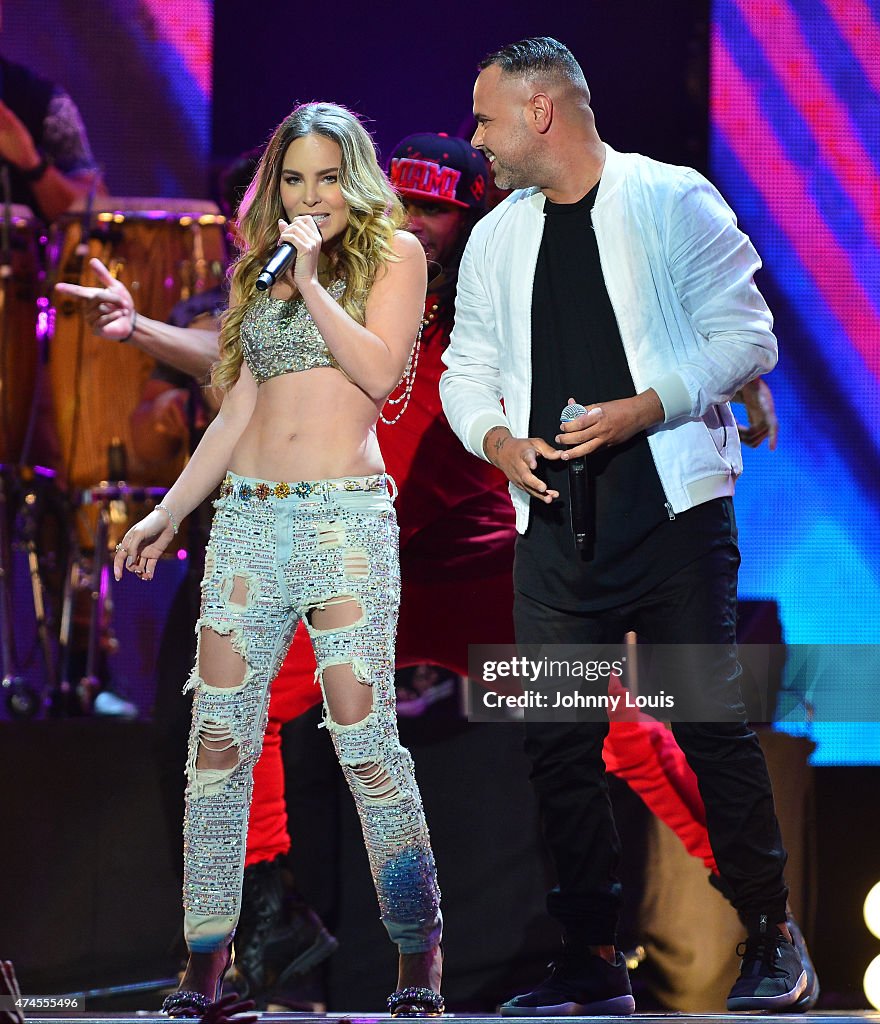 2015 Billboard Latin Music Awards - Show