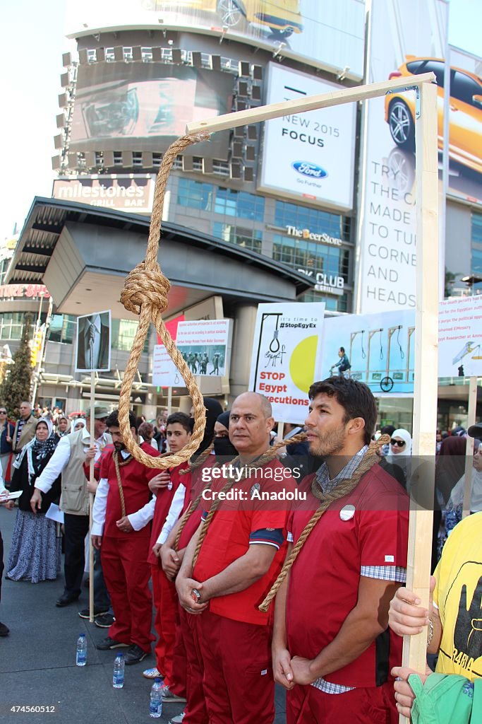 Egyptians stage protest in Canada