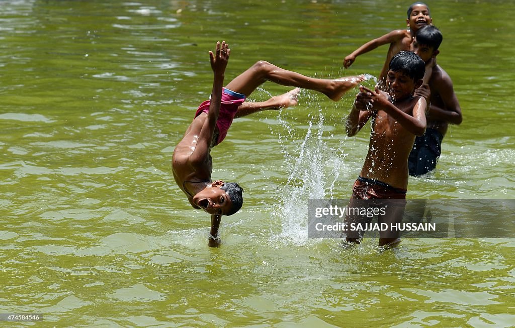 INDIA-WEATHER-HEAT