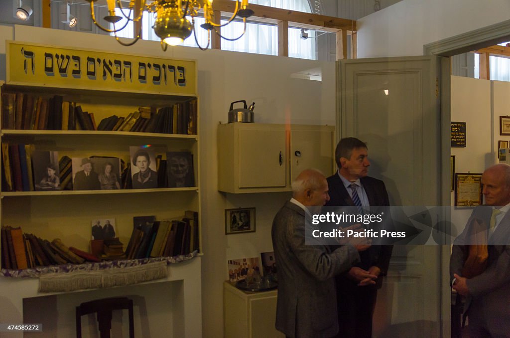 Prime Minister of Interior Jan Jambon visited the Jewish...