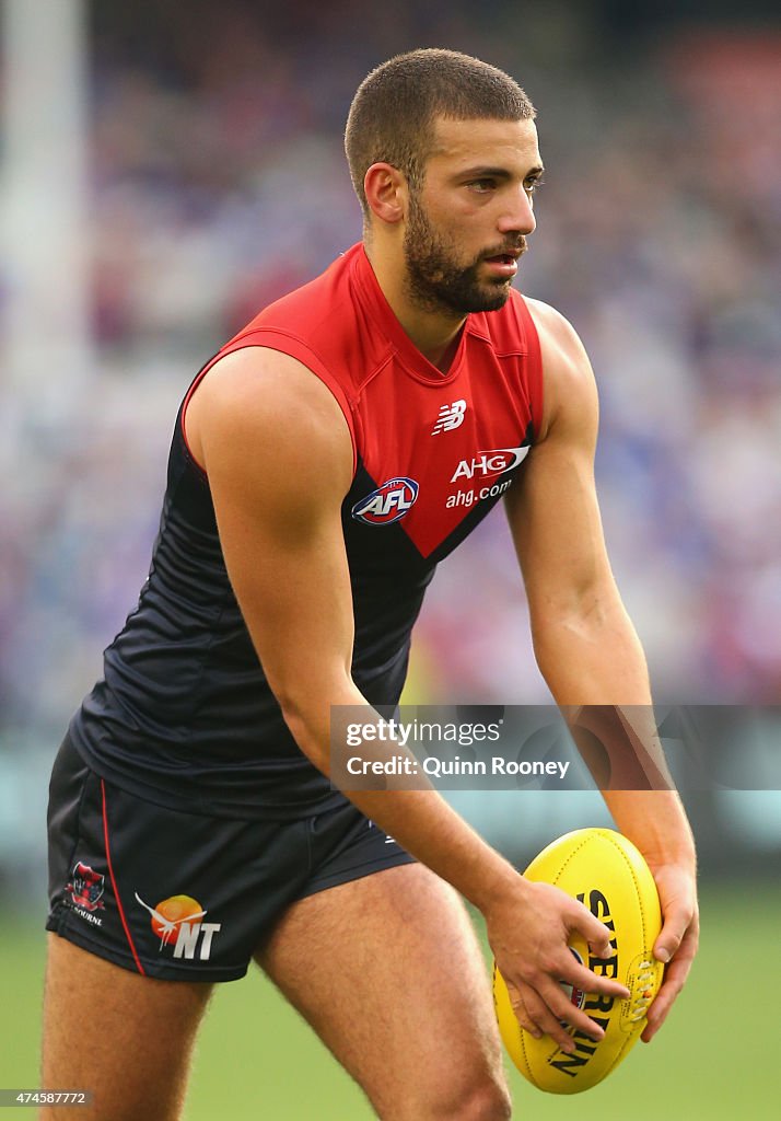 AFL Rd 8 - Melbourne v Western Bulldogs