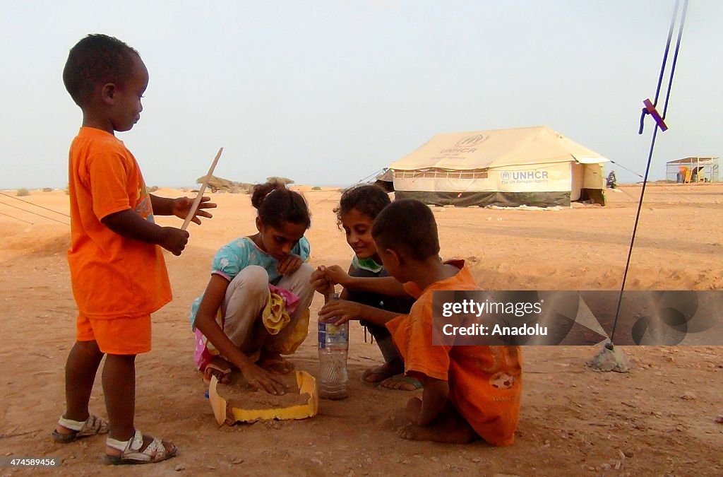 Yemen refugees flee to Djibouti