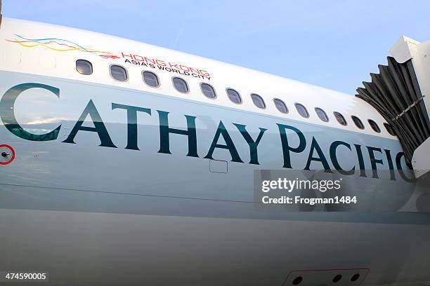 cathay a330 - cathay pacific stock pictures, royalty-free photos & images