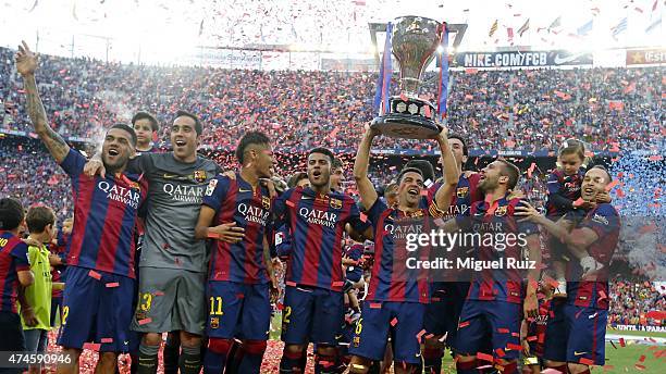 Barcelona's players celebrate winning the La Liga title during the La Liga match between FC Barcelona and RC Deportivo La Coruña at Camp Nou on May...