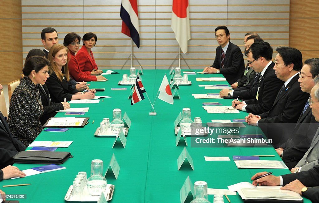 Costa Rican President Laura Chinchilla Visits Japan