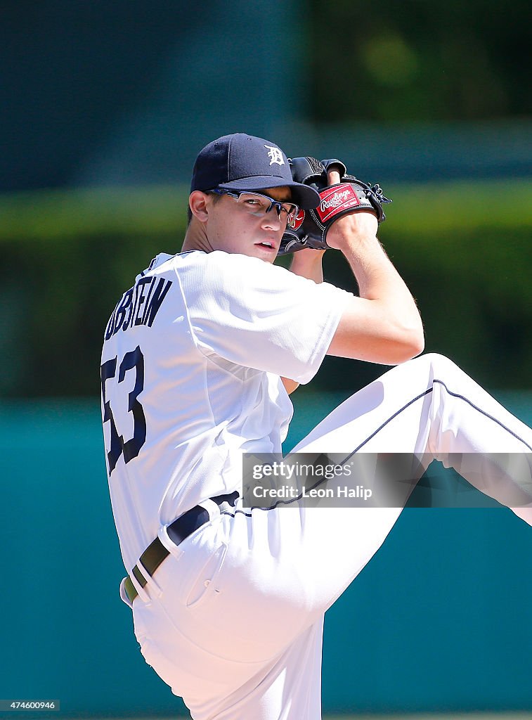 Houston Astros v Detroit Tigers