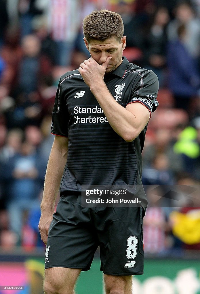 Stoke City v Liverpool - Premier League