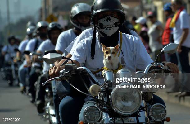 Colombian soldiers victims of landmines and motorcyclists take part in the Fallen Heroes motorcade, carried out in silence to remember the soldiers...