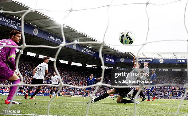 Mark Albrighton of Leicester scores his team's second goal of the game during the Premier League match between Leicester City and Queens Park Rangers...