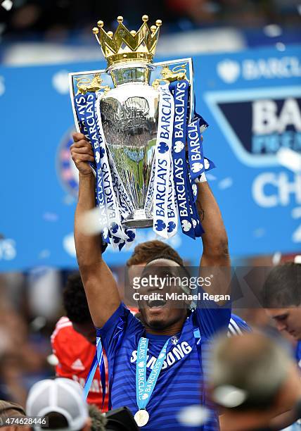 Didier Drogba of Chelsea lifts the trophy after the Barclays Premier League match between Chelsea and Sunderland at Stamford Bridge on May 24, 2015...