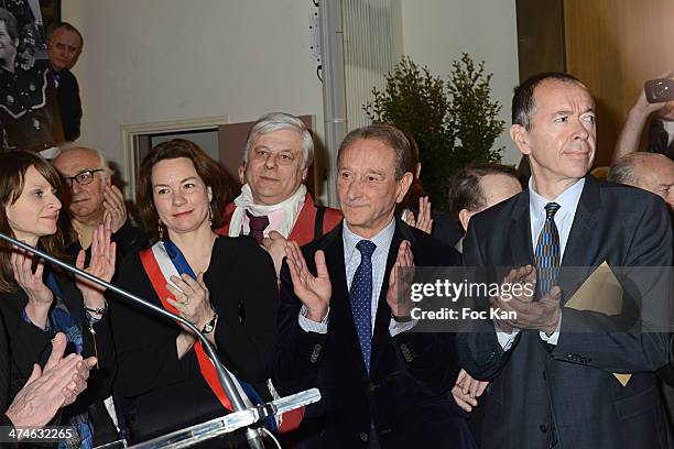 Pauline Veron, Bertrand Delanoe, Henri Leproux son of Golf Douot Foundator Robin Leproux and guests attend the Unveiling of The Plaque 'Golf Drouot'...