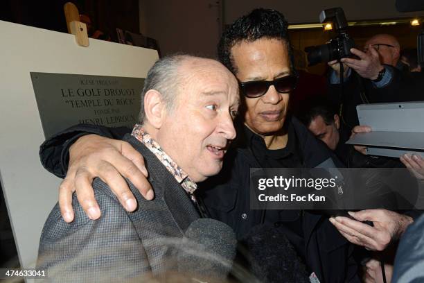 Michel Jonasz and Vigon from 'Les Lemons ' band attend the Unveiling of The Plaque 'Golf Drouot' at the Mairie du 9 eme on February 24, 2014 in...