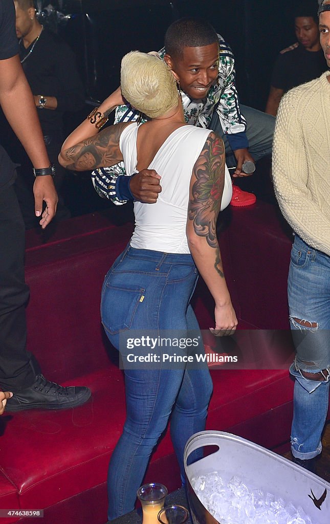 Amber Rose Host Compound