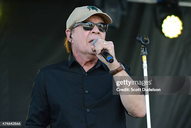 Singer Mich Mitch Ryder & The Detroit Wheels Photos and Premium High Res Pictures ...