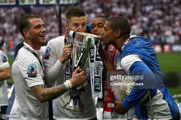 Preston North End players and staff celebrate after winning the League One play-off final between Preston North End and Swindon Town at Wembley...