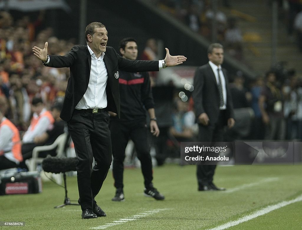 Galatasaray v Besiktas - Turkish Spor Toto Super League