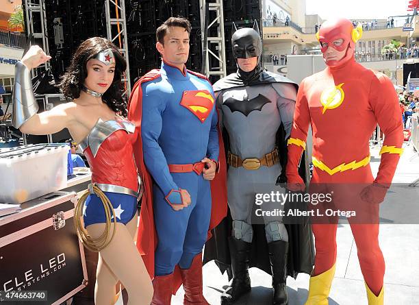 Wonder Woman, Superman, Batman and The Flash at Warner Bros. And DC Comics Super Hero World Record Event held at Hollywood & Highland Courtyard on...