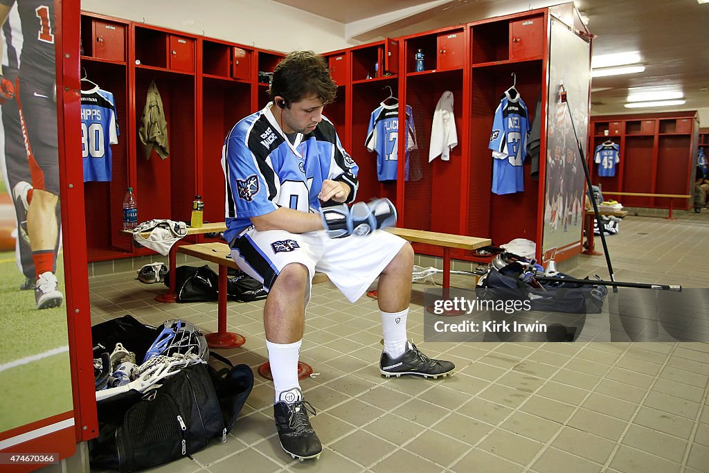 Ohio Machine Greg Puskuldjian of the Ohio Machine puts on his arm pads prior to ...