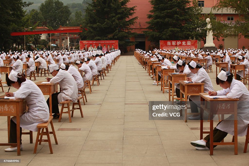 College Conducts Non-supervision Graduation Examination In Baoji