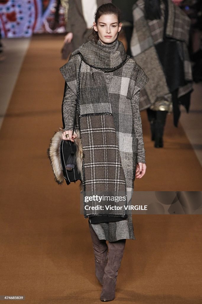 Etro - Runway - Milan Fashion Week Womenswear Autumn/Winter 2014