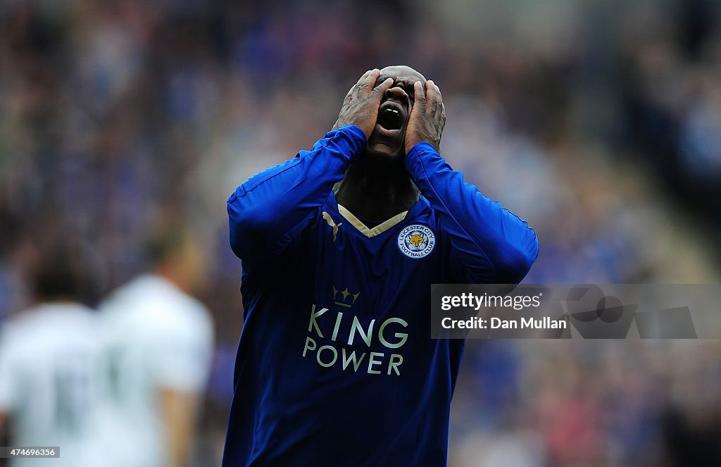 Leicester City v Queens Park Rangers - Premier League