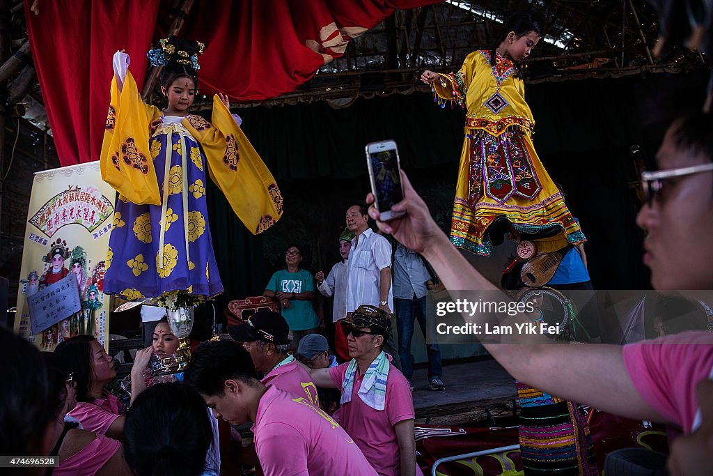 Cheung Chau Bun Festival 2015