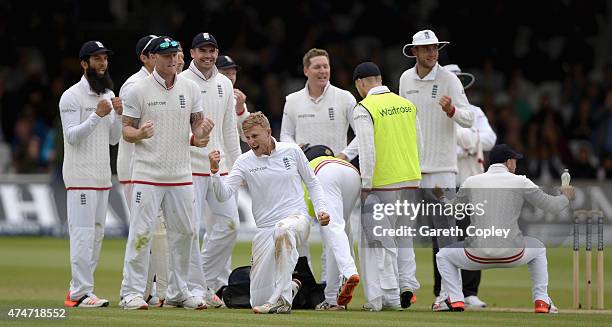 Joe Root of England celebrates dismissing Corey Anderson of New Zealand during day five of 1st Investec Test match between England and New Zealand at...