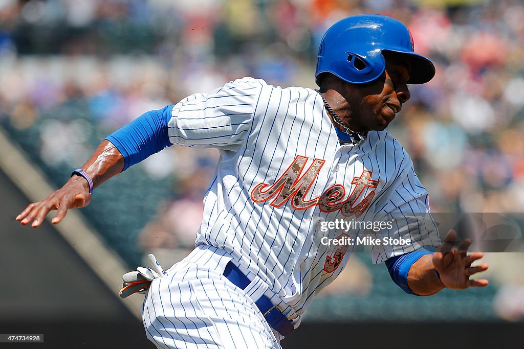 Philadelphia Phillies v New York Mets