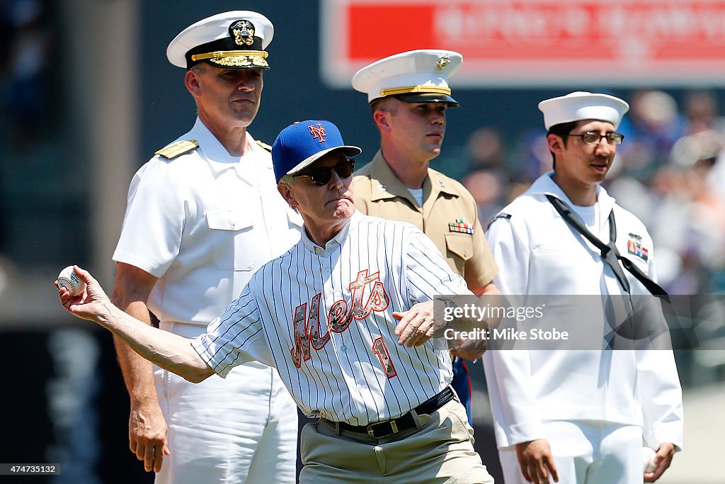 Philadelphia Phillies v New York Mets