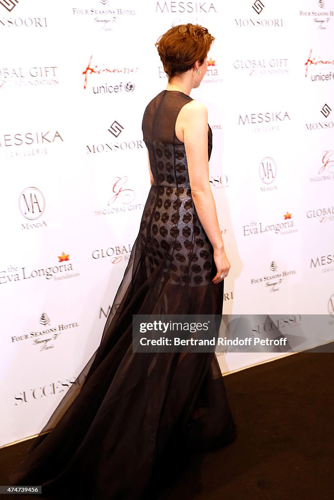 Global Gift Gala : Photocall At Hotel Georges V in Paris