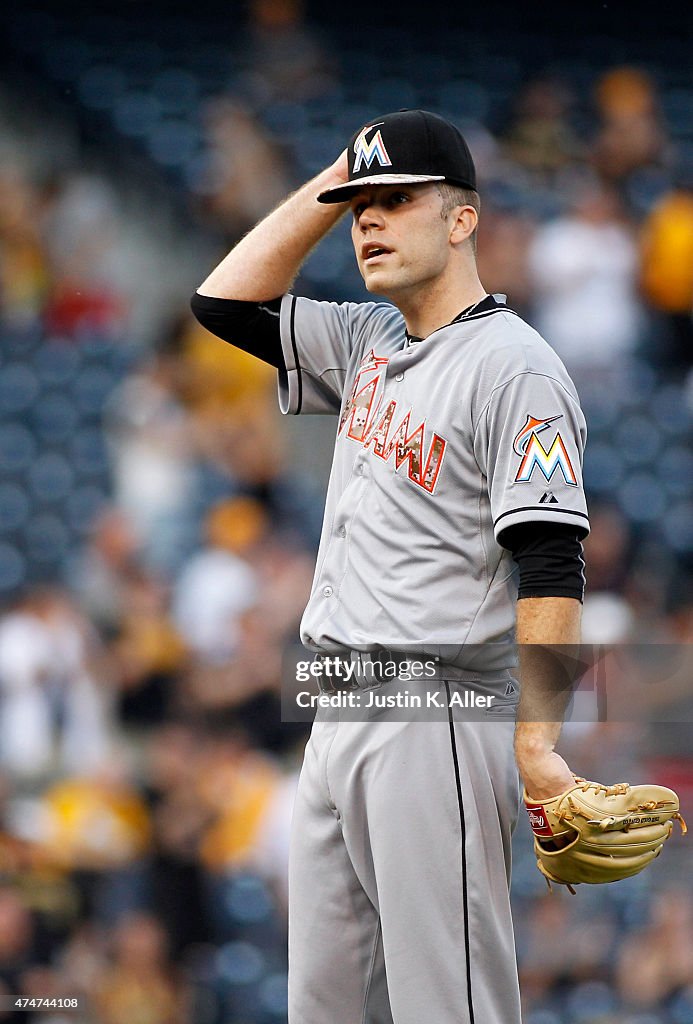 Miami Marlins v Pittsburgh Pirates