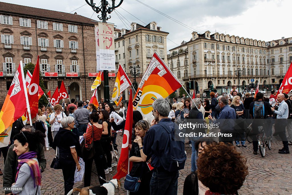 Dozens of people to presidium unitary called by all the...