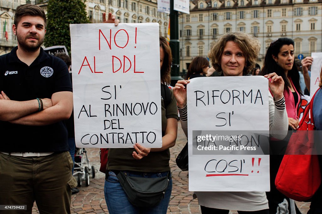 Two women show billboards: "No to the bill (DDL). Yes to the...
