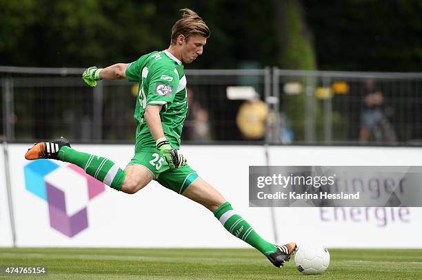 Goalkeeper Philipp Klewin of Erfurt during the Third League match between FC Rot Weiss Erfurt and SpVgg Unterhaching at Steigerwaldstadion on May 23,...