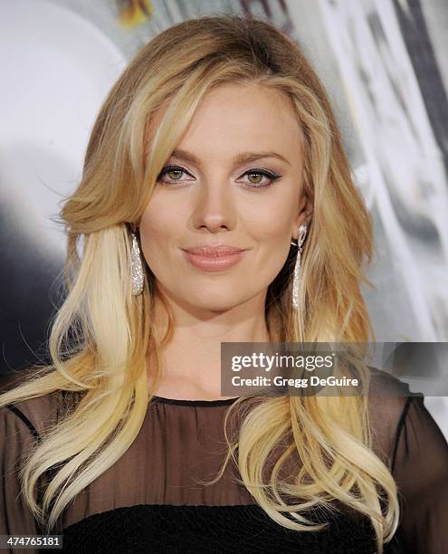 Actress Bar Paly arrives at the Los Angeles premiere of "Non-Stop" at Regency Village Theatre on February 24, 2014 in Westwood, California.