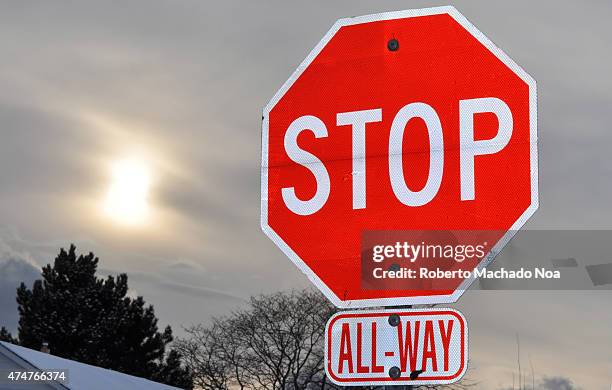 All Way Stop Examples 20 Allway Stock Photos, High-Res Pictures, and Images - Getty Images