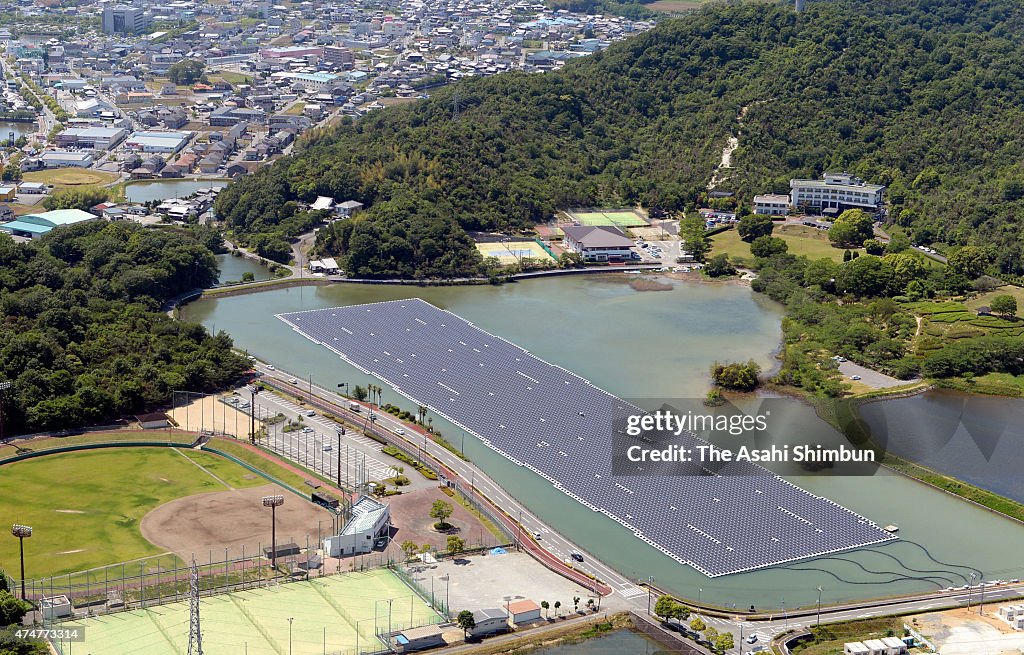 Biggest Floating Solar Power Plant Built in Hyogo